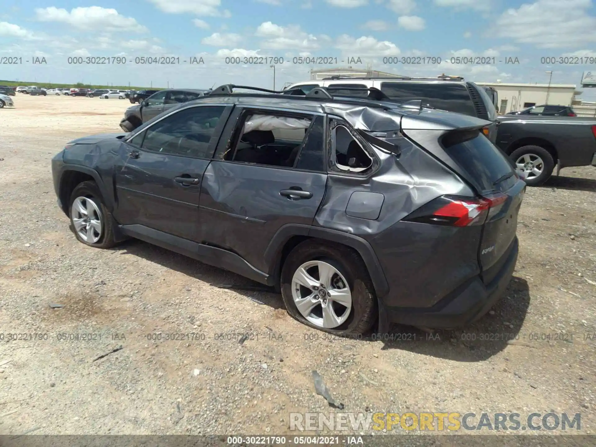 3 Photograph of a damaged car 2T3W1RFV5LC067273 TOYOTA RAV4 2020