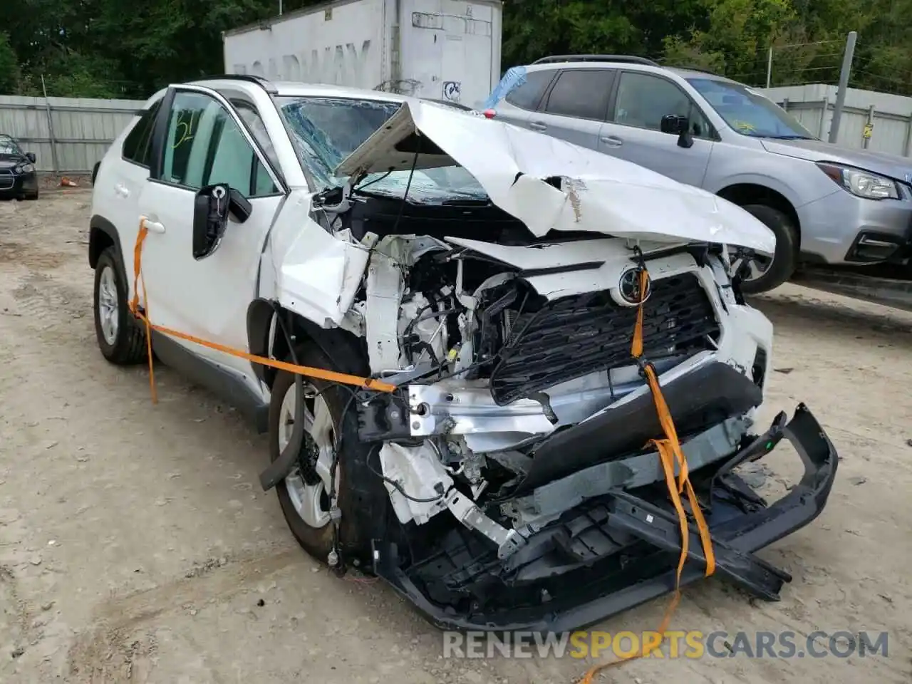 1 Photograph of a damaged car 2T3W1RFV5LC067886 TOYOTA RAV4 2020