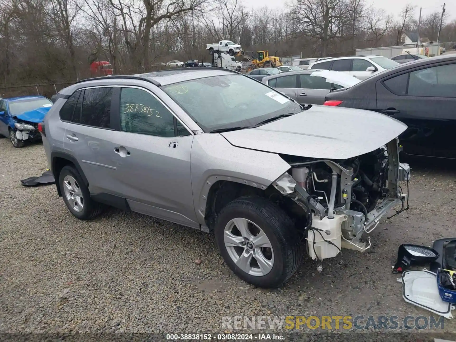 1 Photograph of a damaged car 2T3W1RFV5LC073199 TOYOTA RAV4 2020