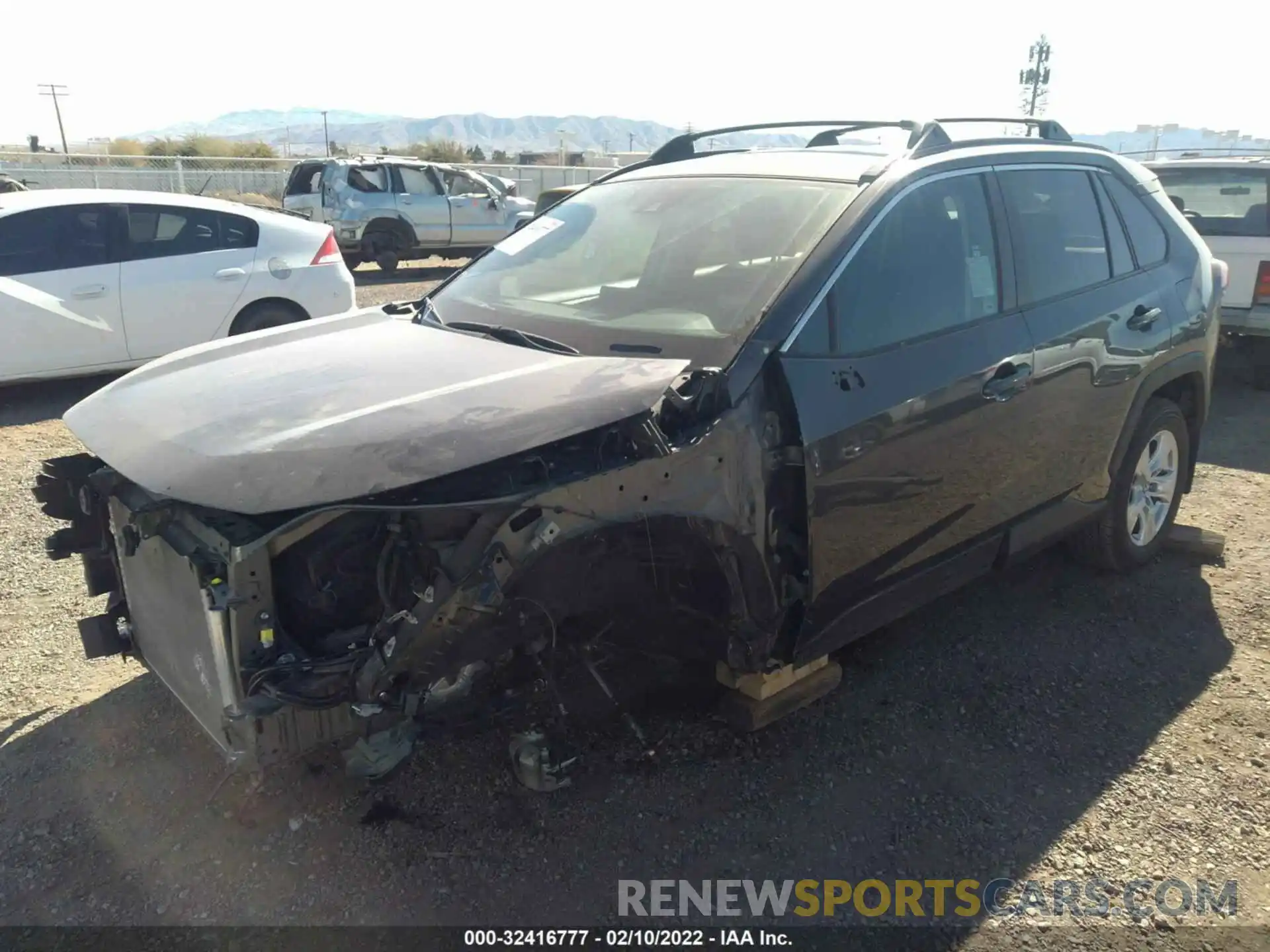 2 Photograph of a damaged car 2T3W1RFV5LW082631 TOYOTA RAV4 2020