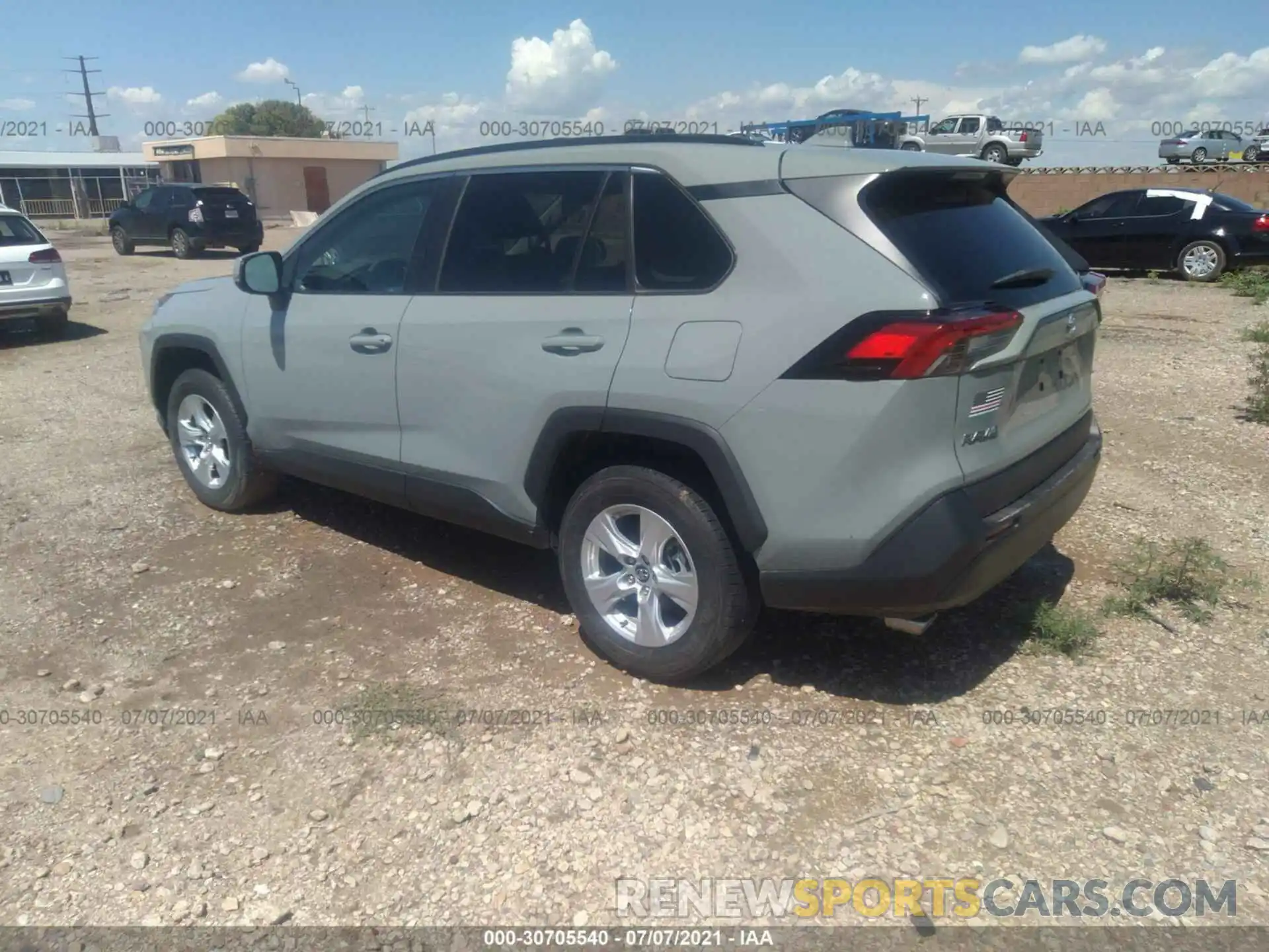 3 Photograph of a damaged car 2T3W1RFV5LW083715 TOYOTA RAV4 2020