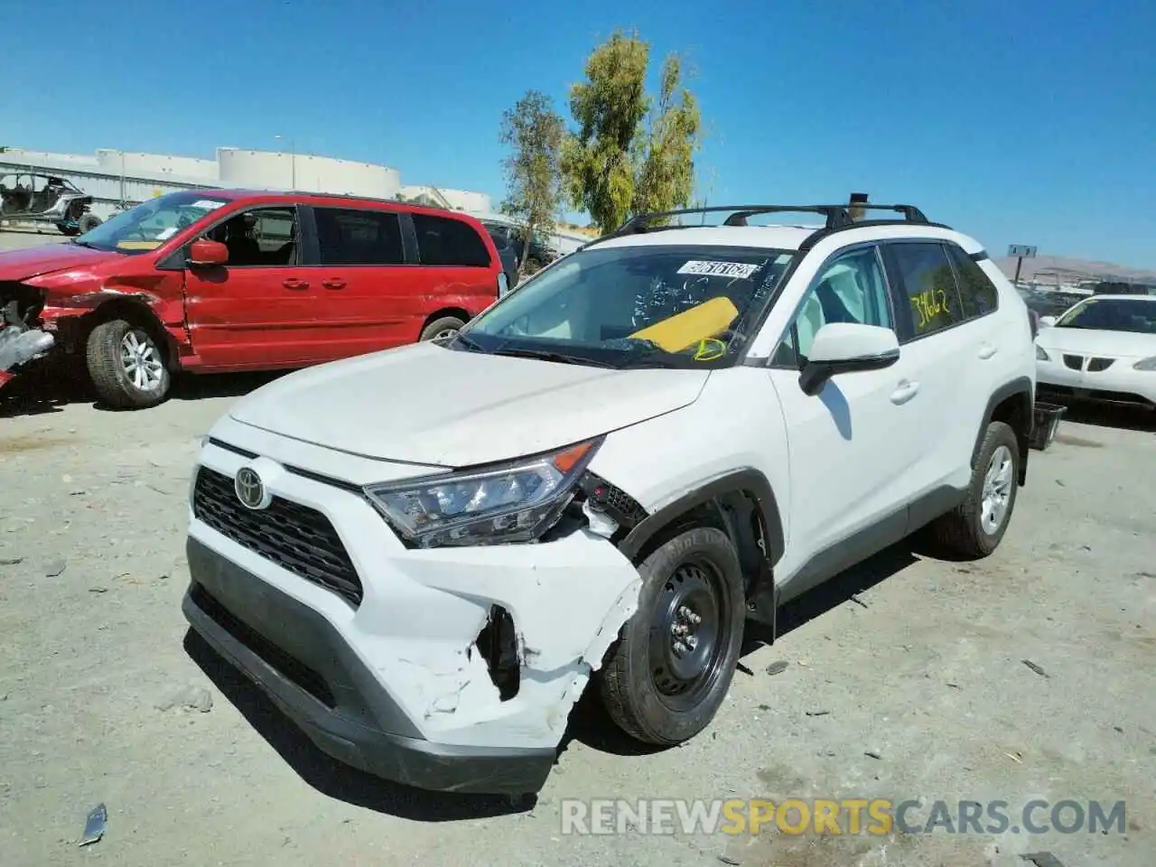 2 Photograph of a damaged car 2T3W1RFV5LW103266 TOYOTA RAV4 2020