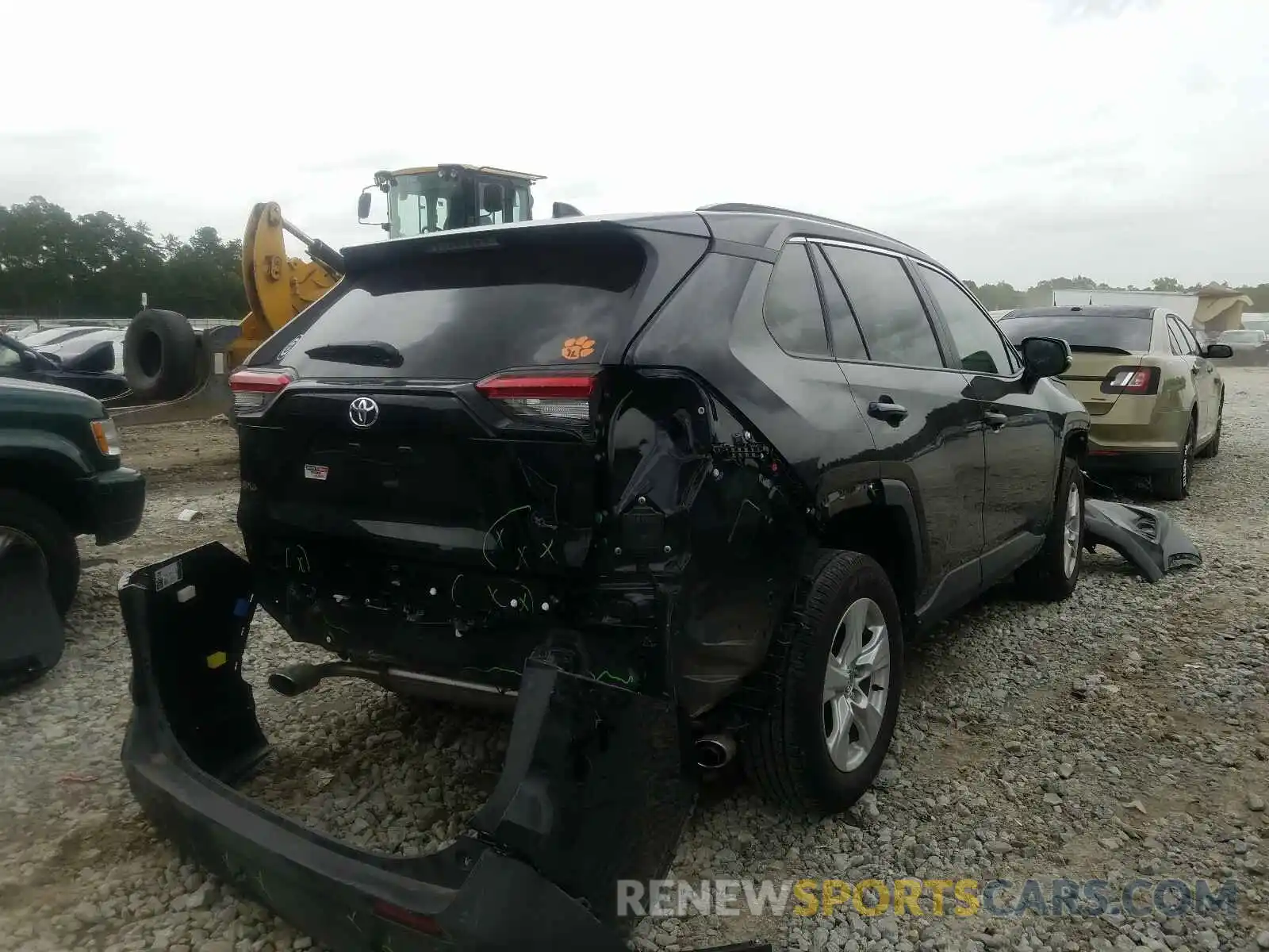 4 Photograph of a damaged car 2T3W1RFV6LC038574 TOYOTA RAV4 2020