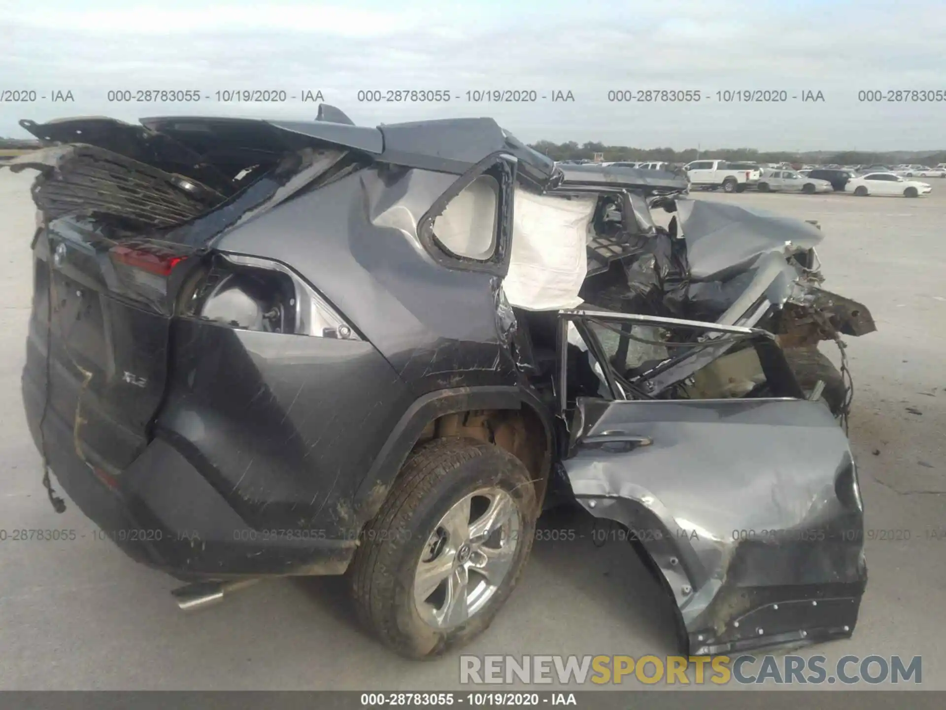 4 Фотография поврежденного автомобиля 2T3W1RFV6LC046223 TOYOTA RAV4 2020