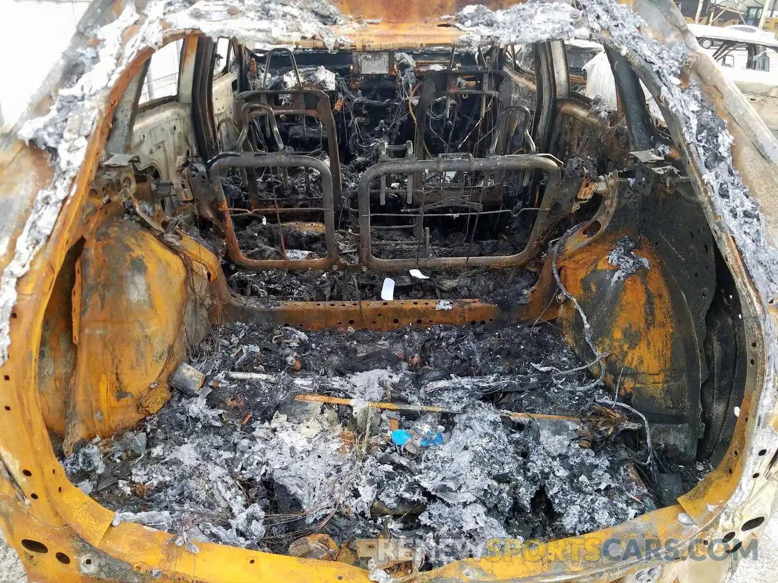 9 Photograph of a damaged car 2T3W1RFV6LC049235 TOYOTA RAV4 2020