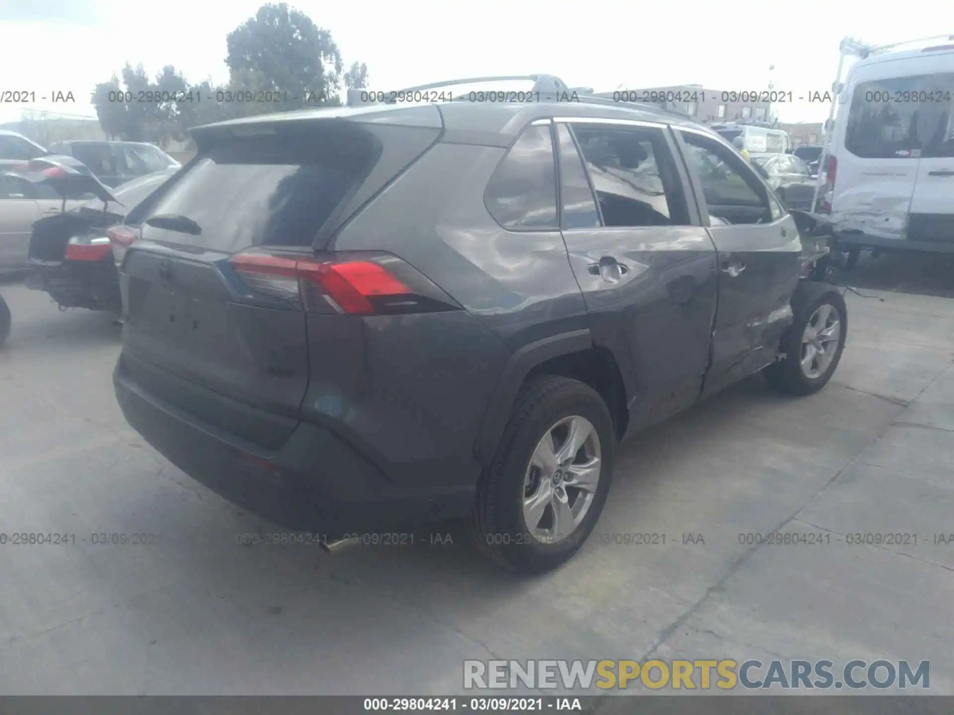 4 Photograph of a damaged car 2T3W1RFV6LC053253 TOYOTA RAV4 2020