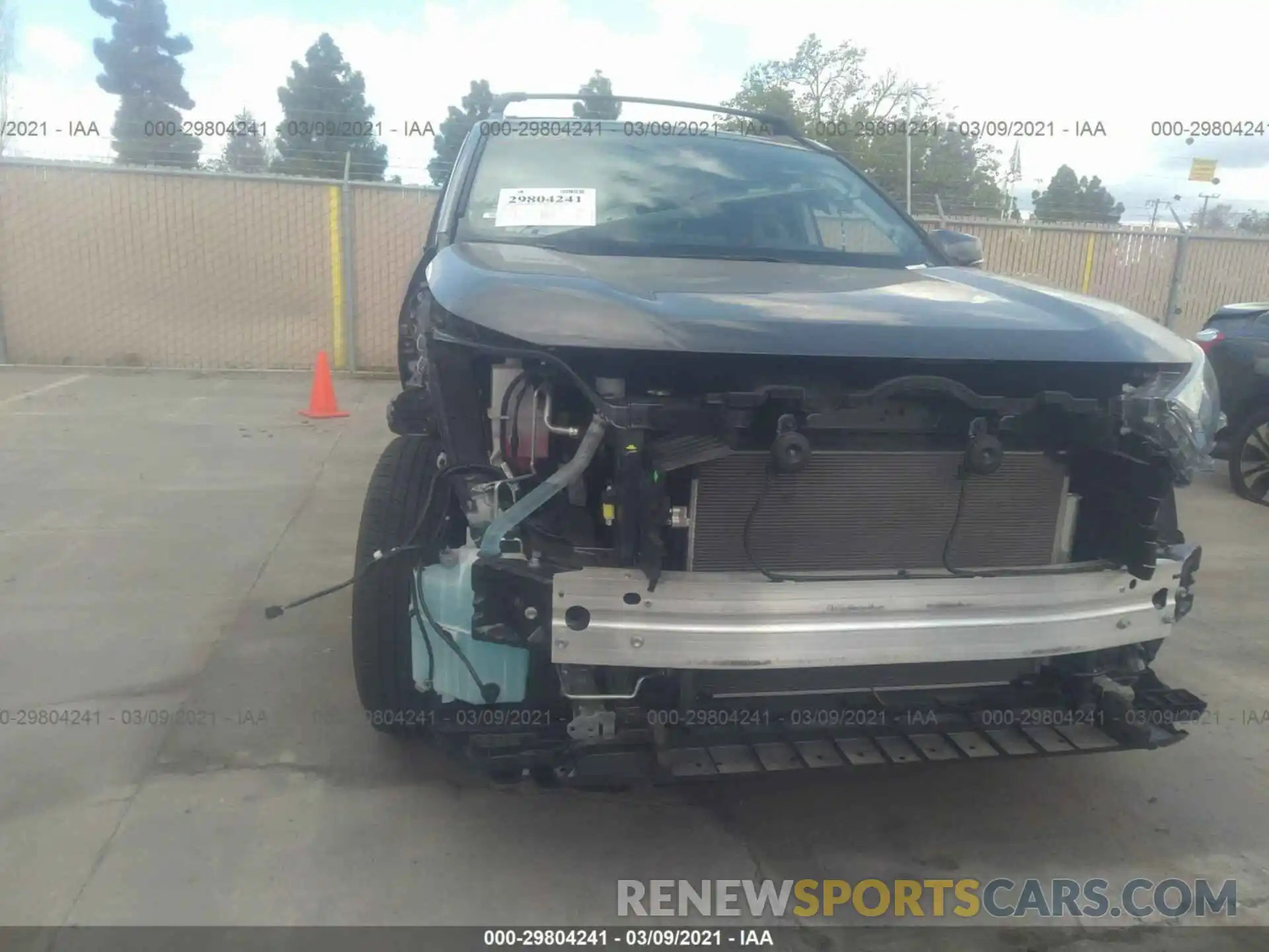 6 Photograph of a damaged car 2T3W1RFV6LC053253 TOYOTA RAV4 2020