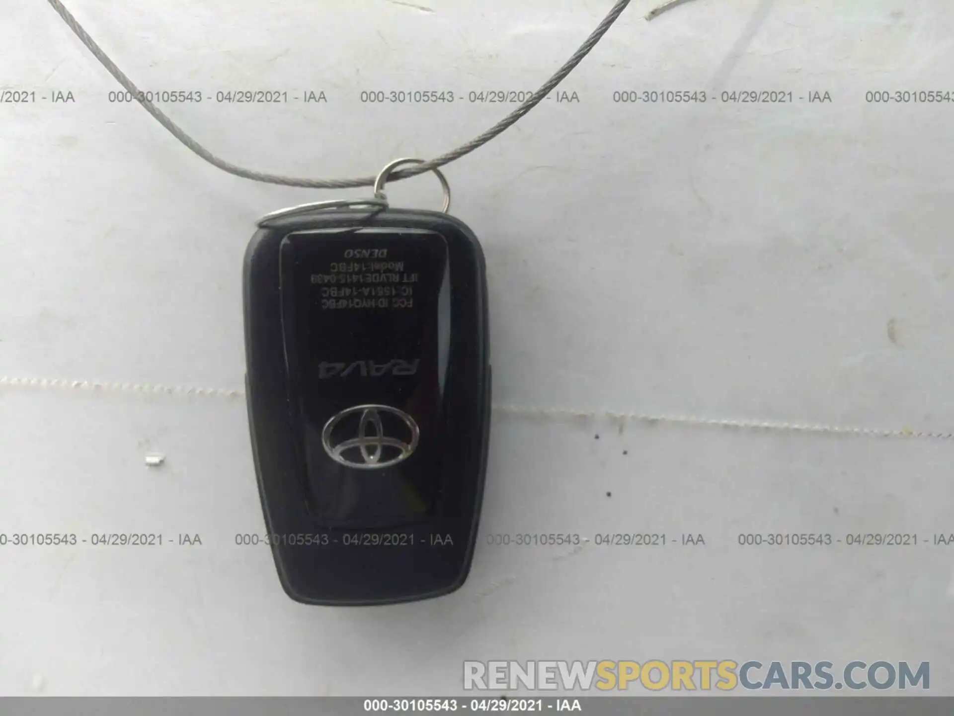 11 Фотография поврежденного автомобиля 2T3W1RFV6LC053575 TOYOTA RAV4 2020