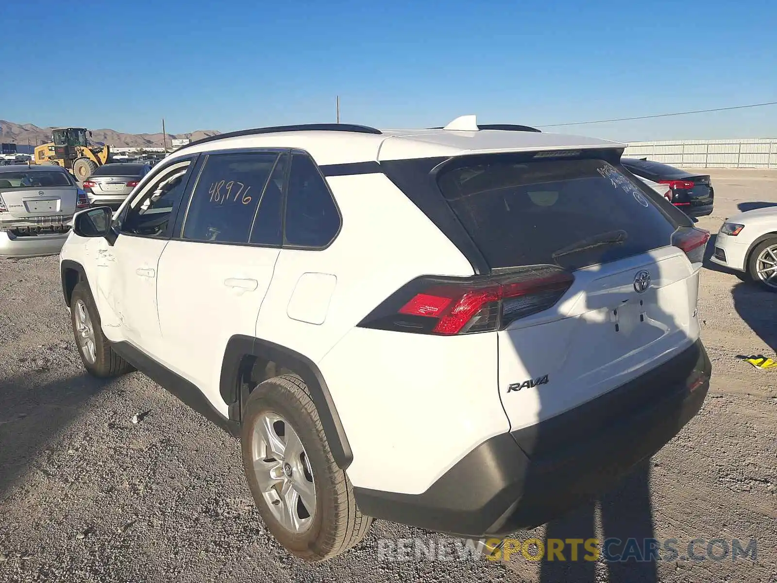 3 Photograph of a damaged car 2T3W1RFV6LC058484 TOYOTA RAV4 2020