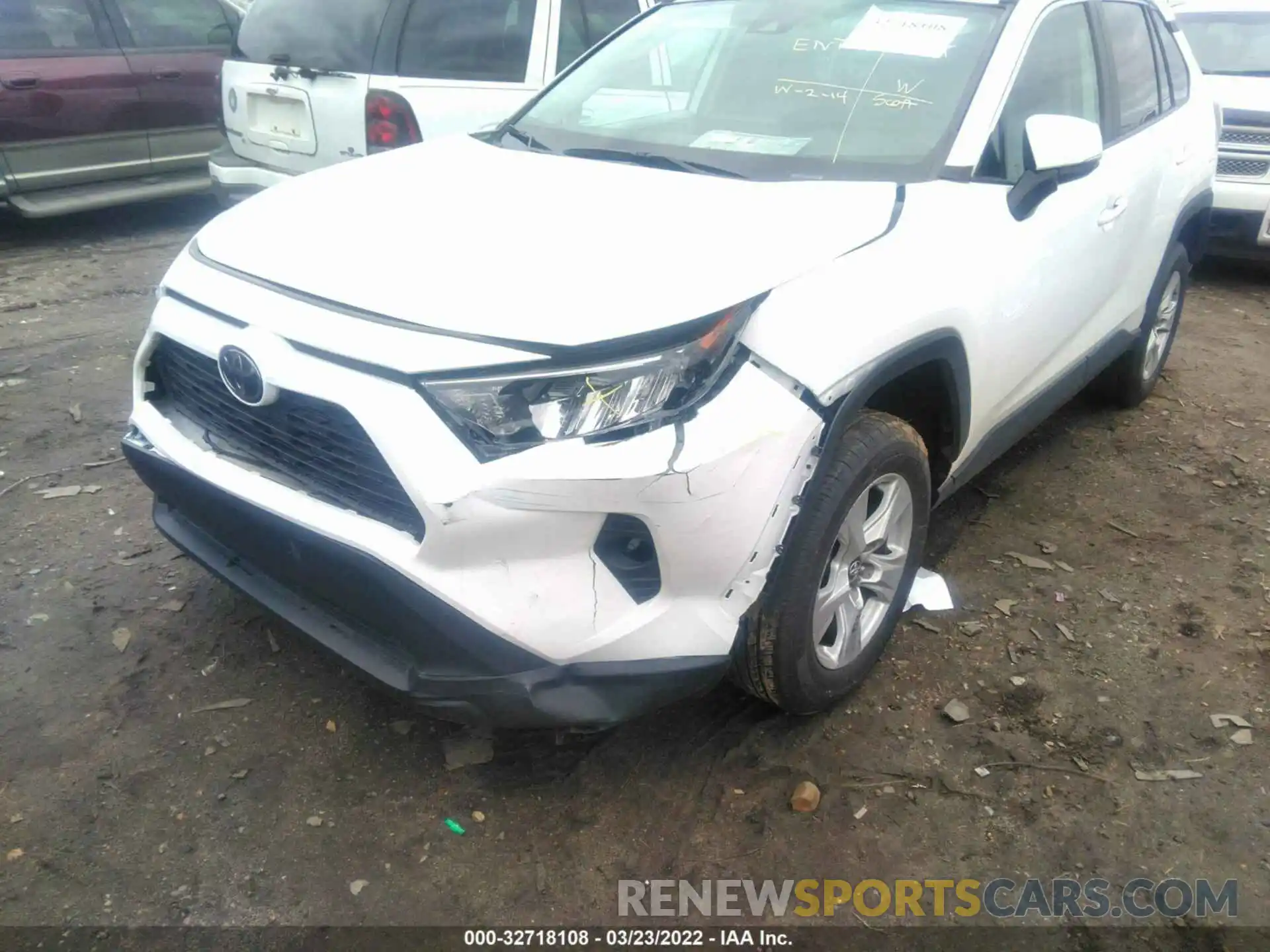 6 Photograph of a damaged car 2T3W1RFV6LC058873 TOYOTA RAV4 2020