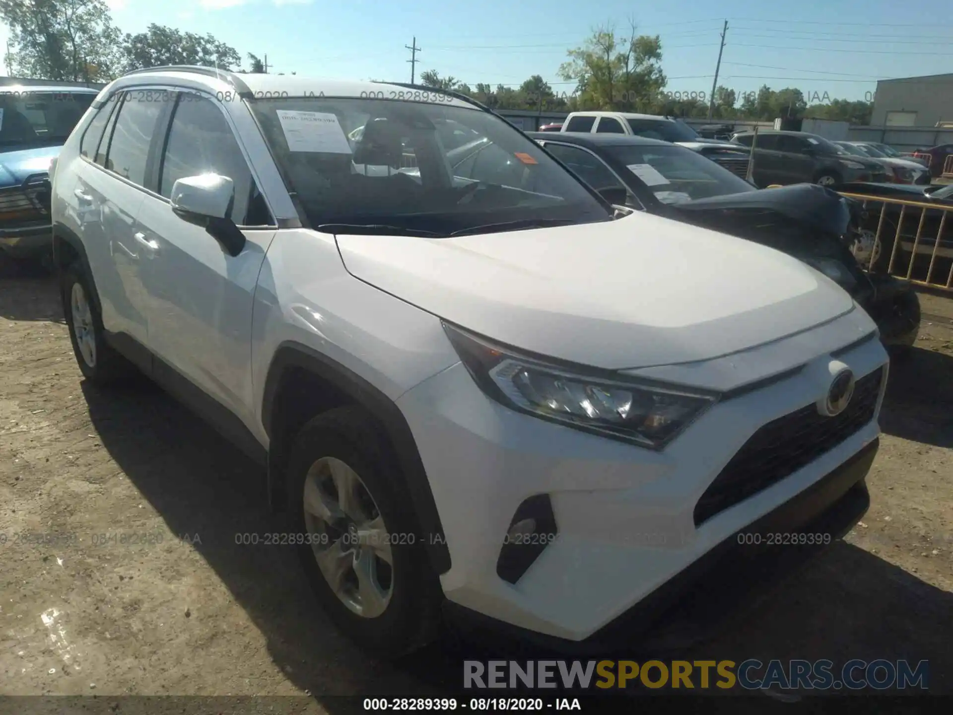 1 Photograph of a damaged car 2T3W1RFV6LC060834 TOYOTA RAV4 2020