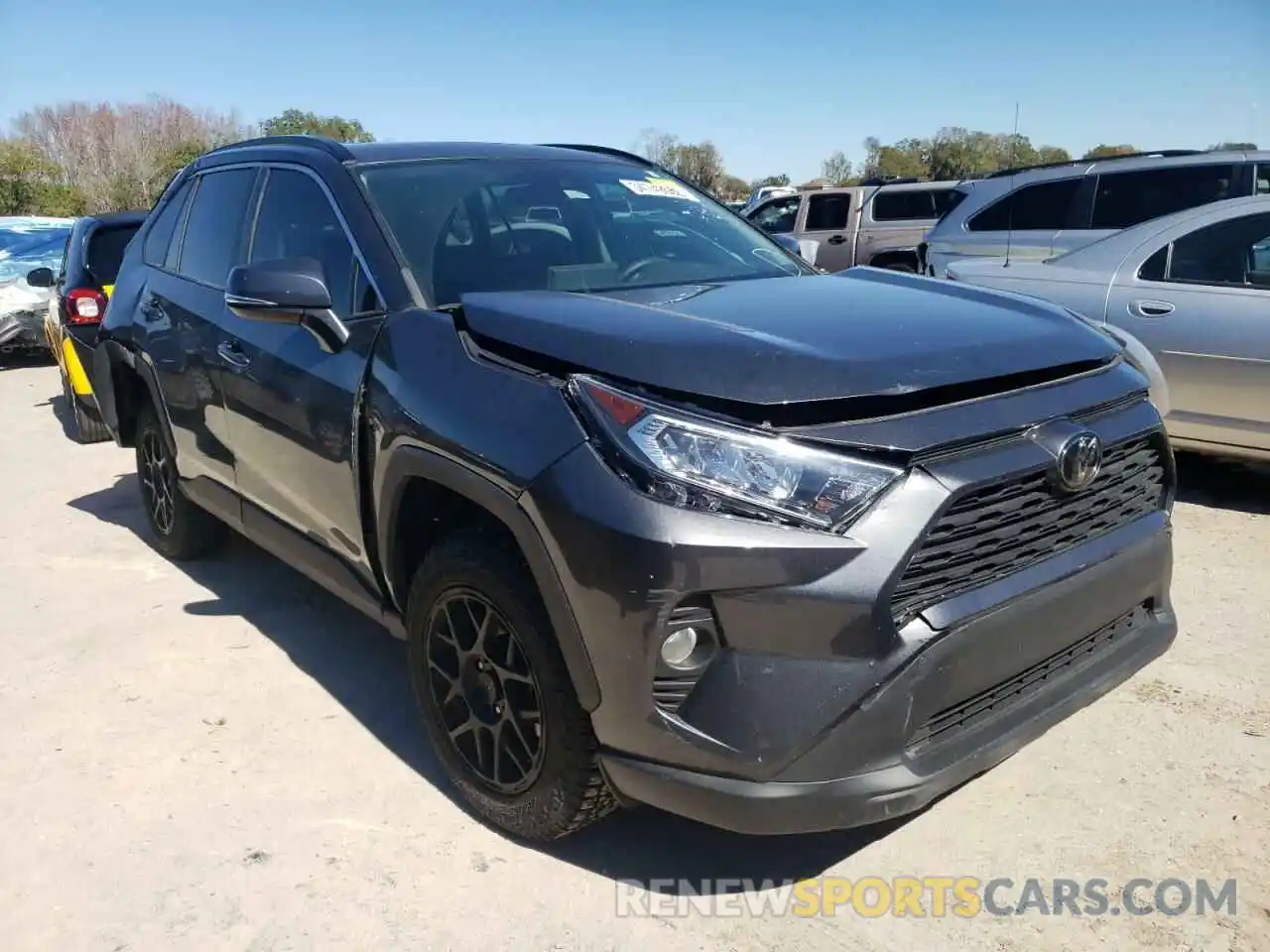 1 Photograph of a damaged car 2T3W1RFV6LC077486 TOYOTA RAV4 2020