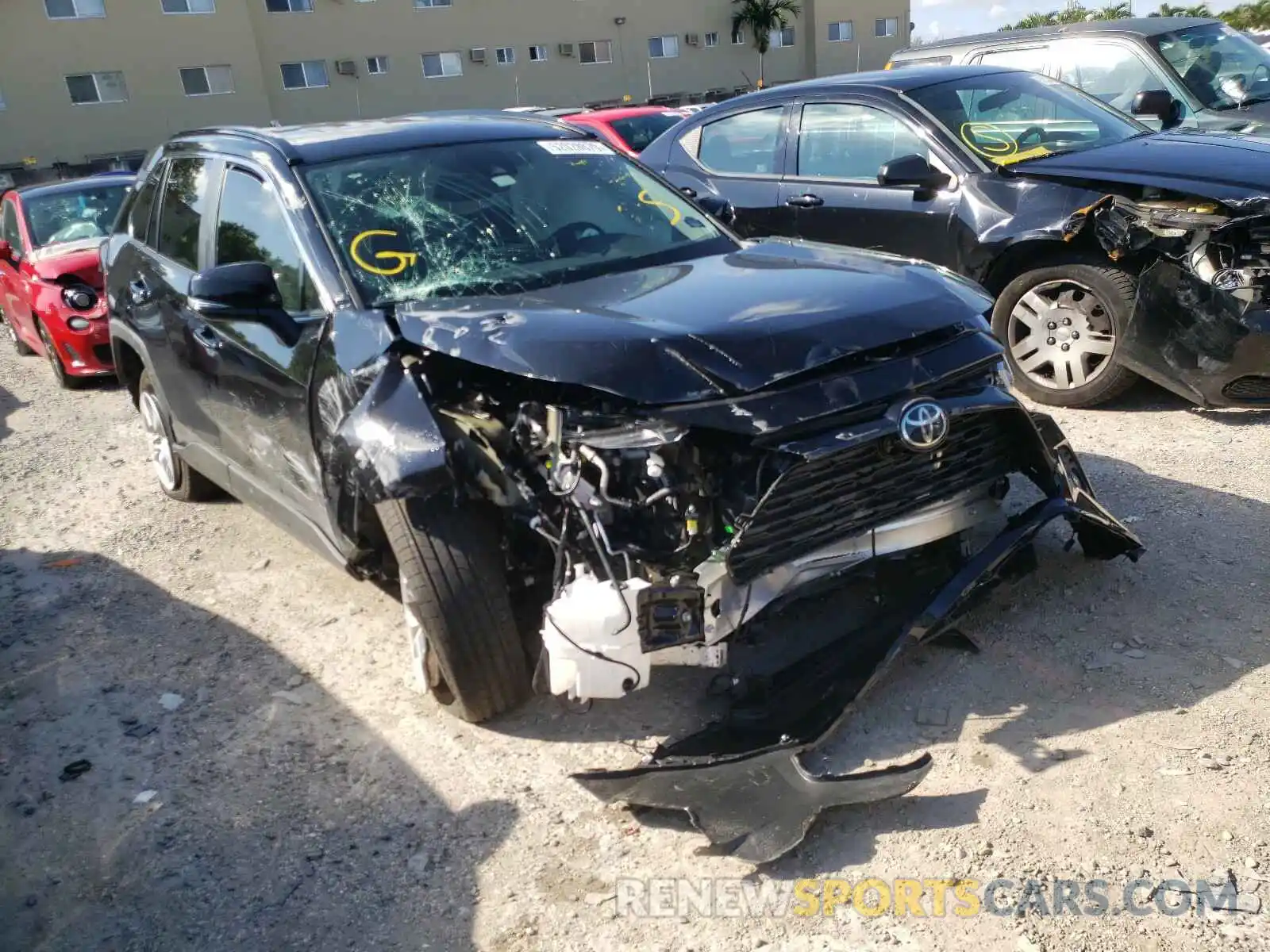 1 Photograph of a damaged car 2T3W1RFV6LC077892 TOYOTA RAV4 2020