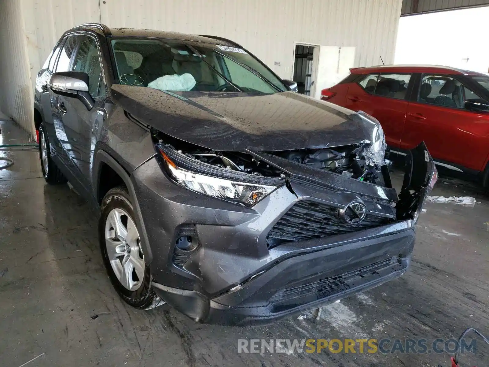 1 Photograph of a damaged car 2T3W1RFV6LW058743 TOYOTA RAV4 2020