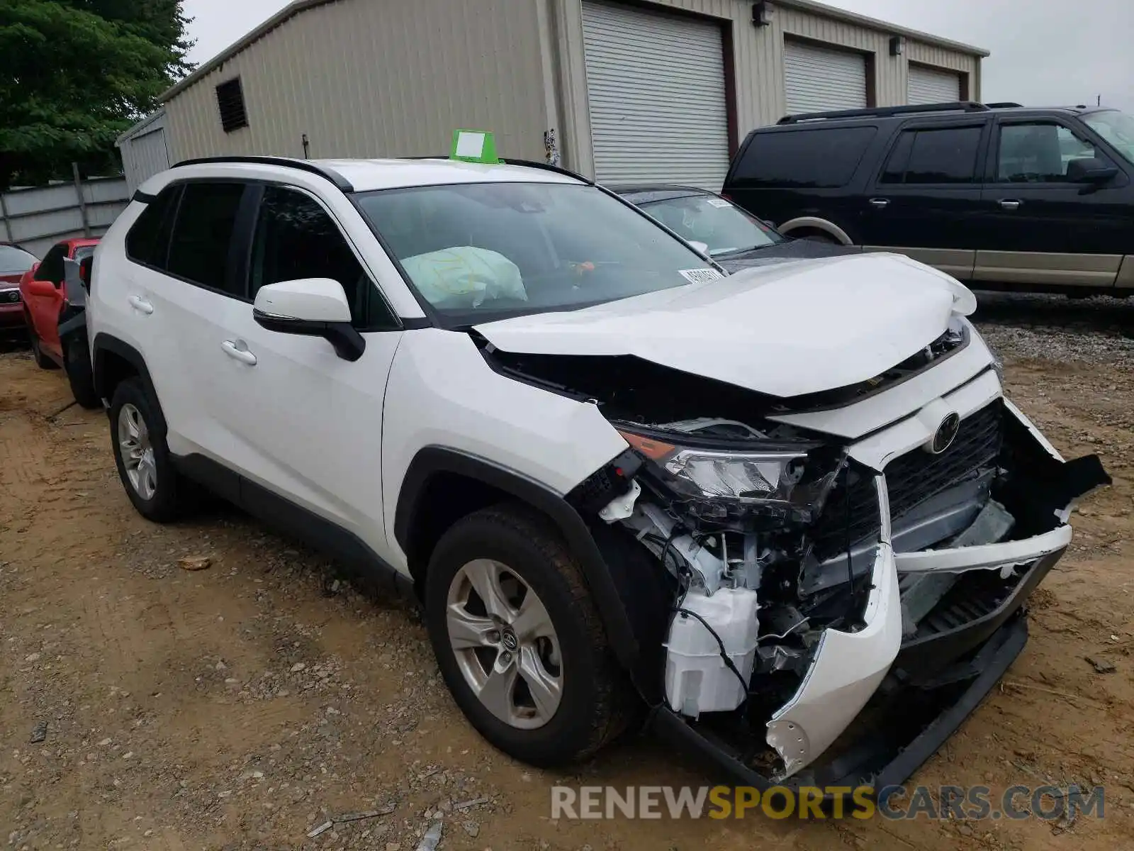 1 Photograph of a damaged car 2T3W1RFV6LW059584 TOYOTA RAV4 2020