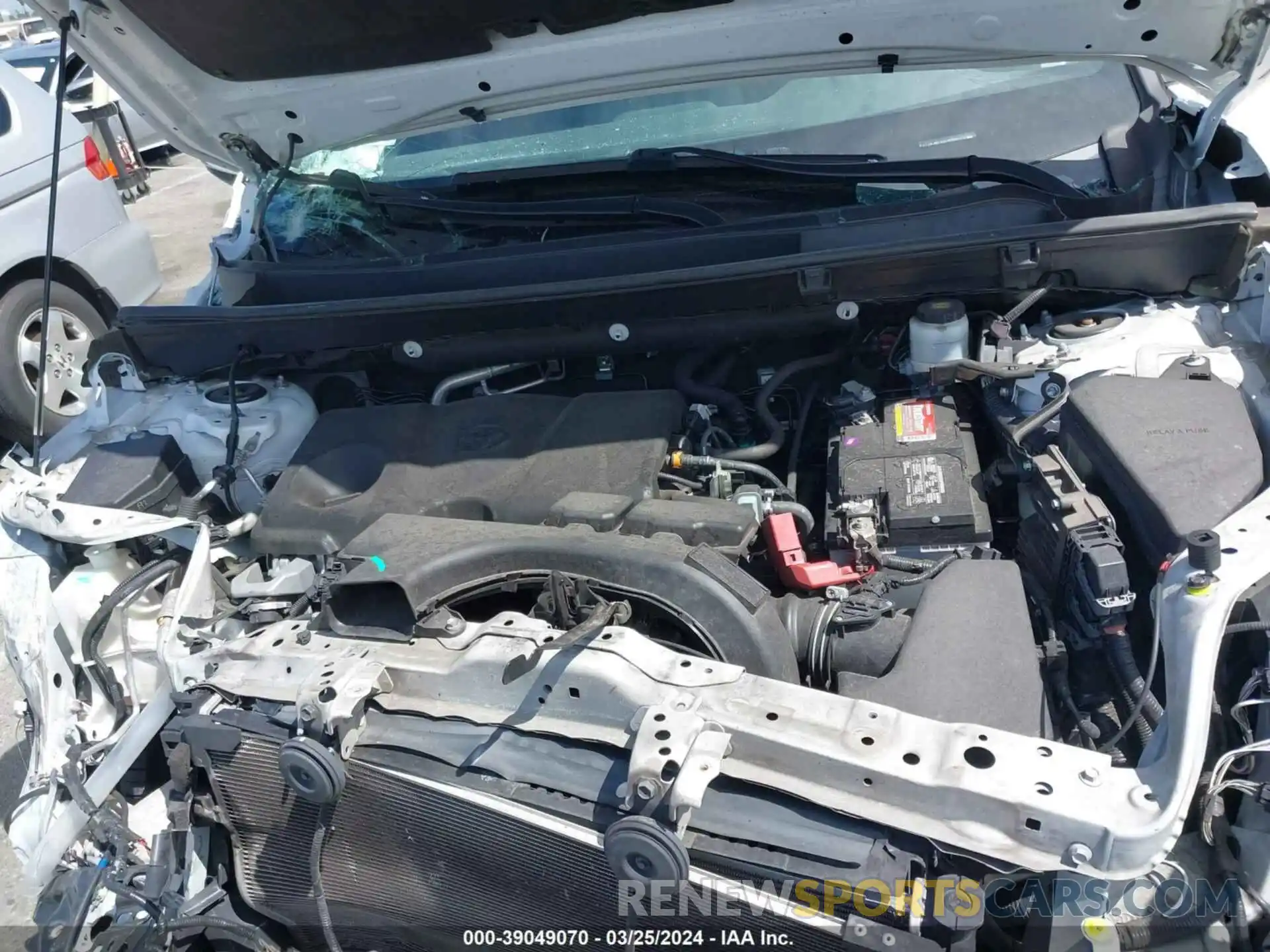 10 Photograph of a damaged car 2T3W1RFV6LW069175 TOYOTA RAV4 2020