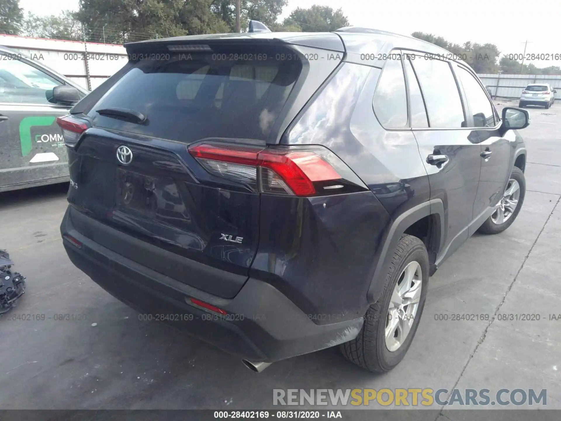 4 Photograph of a damaged car 2T3W1RFV6LW078085 TOYOTA RAV4 2020