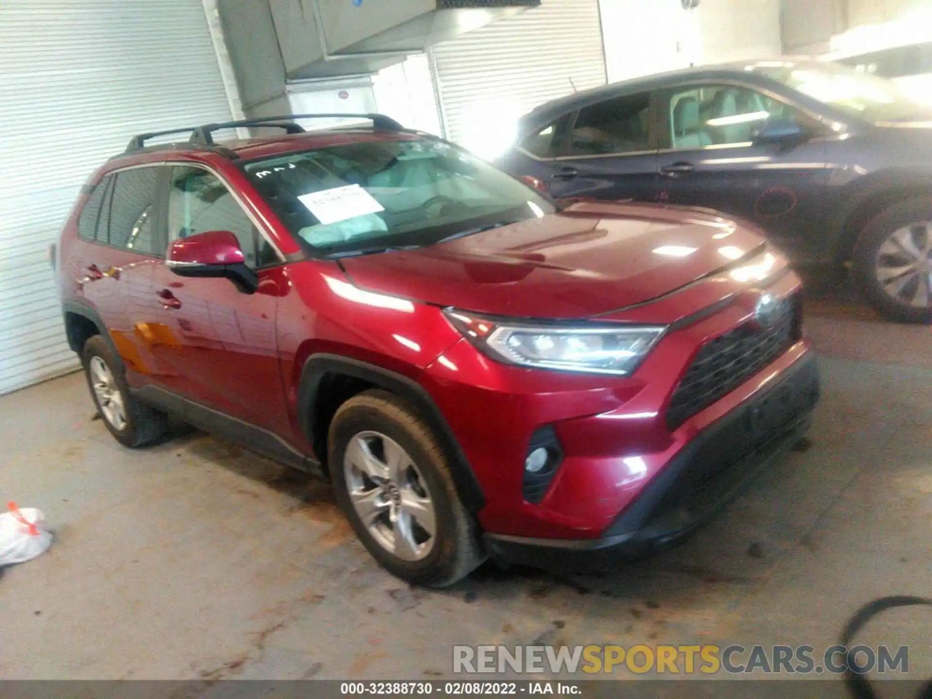 1 Фотография поврежденного автомобиля 2T3W1RFV6LW085070 TOYOTA RAV4 2020