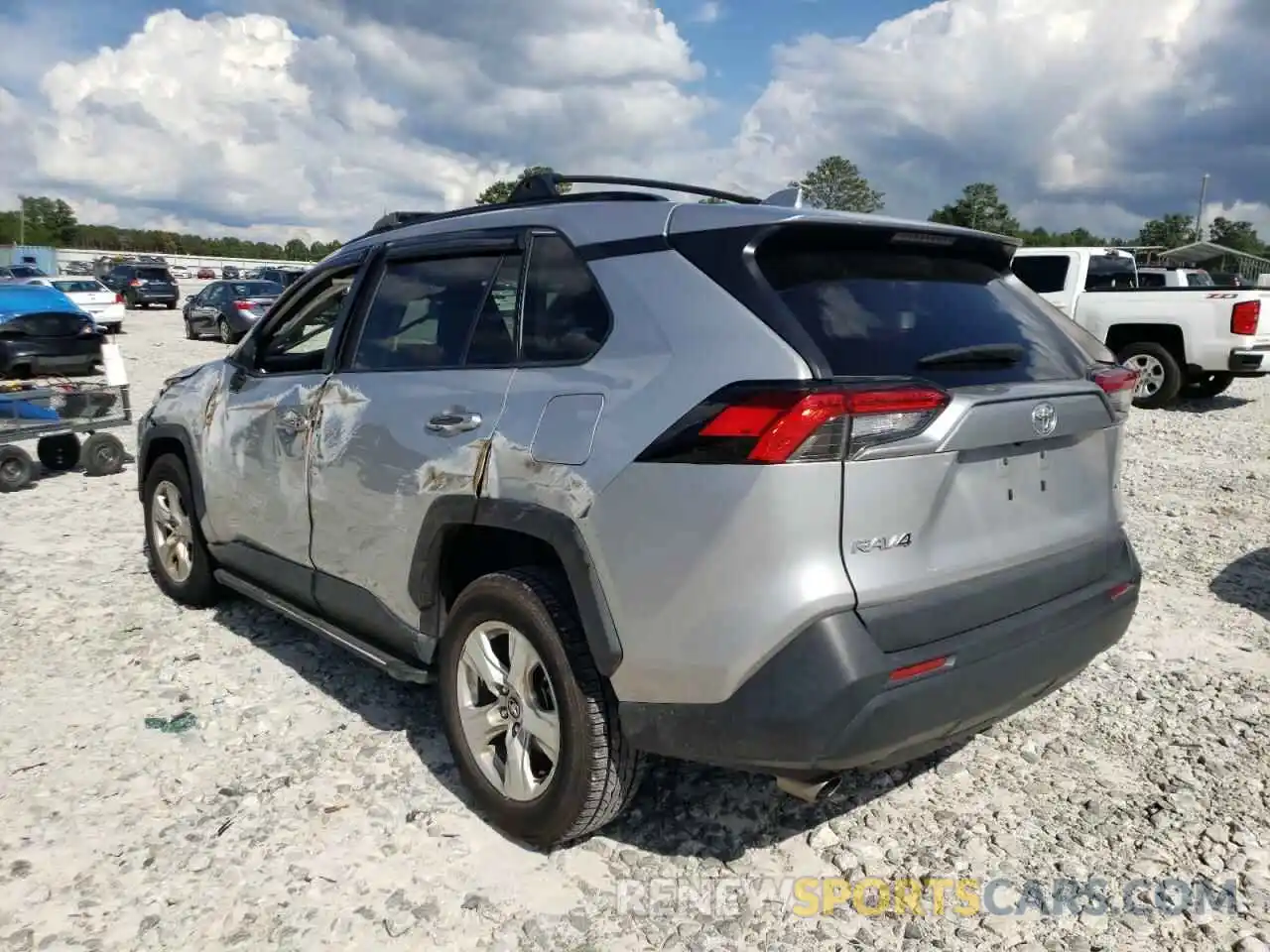 3 Photograph of a damaged car 2T3W1RFV6LW095713 TOYOTA RAV4 2020