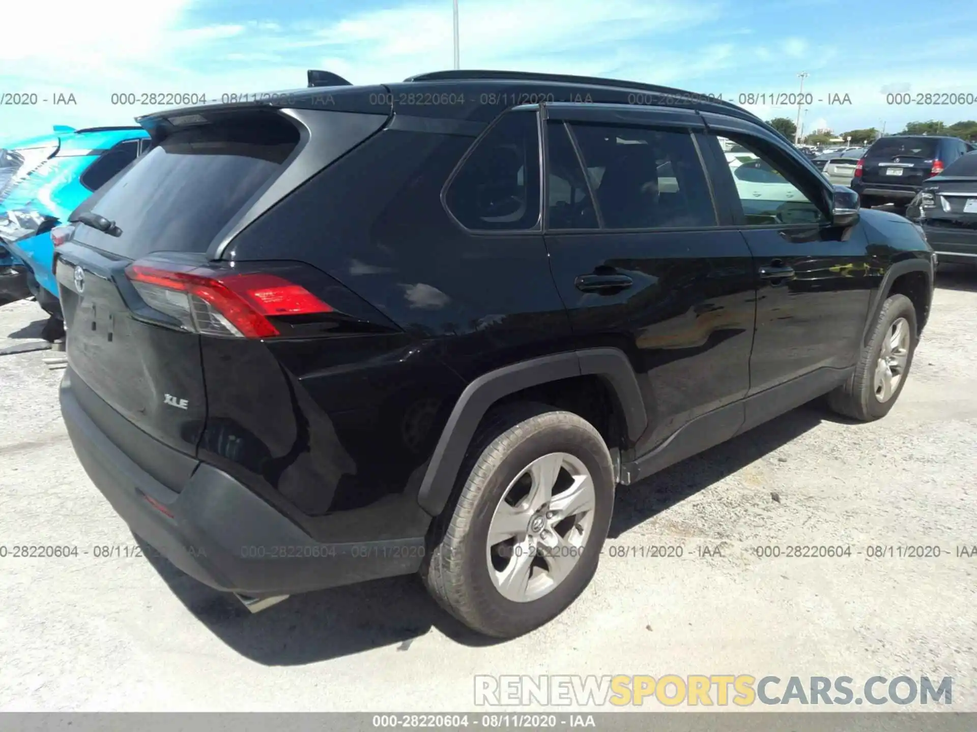 4 Photograph of a damaged car 2T3W1RFV7LC033528 TOYOTA RAV4 2020