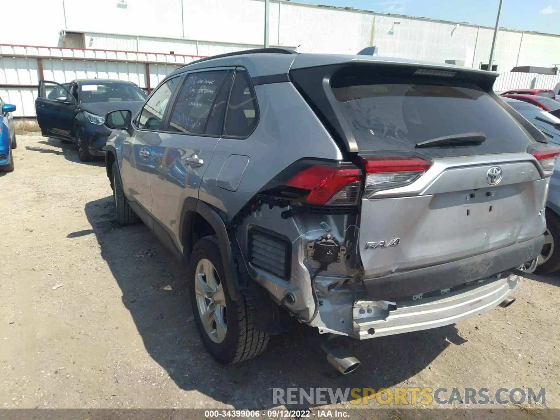 3 Photograph of a damaged car 2T3W1RFV7LC035893 TOYOTA RAV4 2020