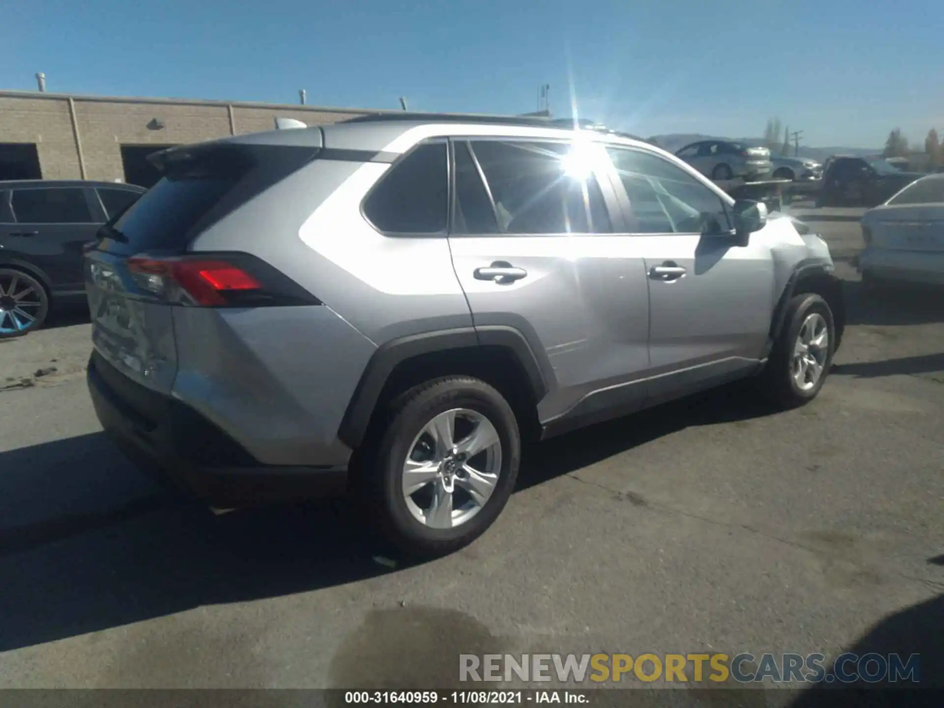 4 Photograph of a damaged car 2T3W1RFV7LC046747 TOYOTA RAV4 2020