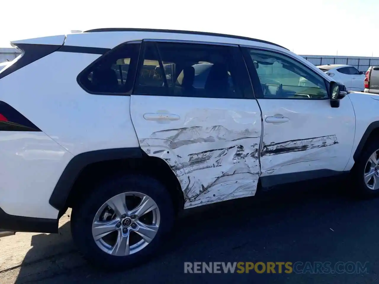 9 Photograph of a damaged car 2T3W1RFV7LC046893 TOYOTA RAV4 2020