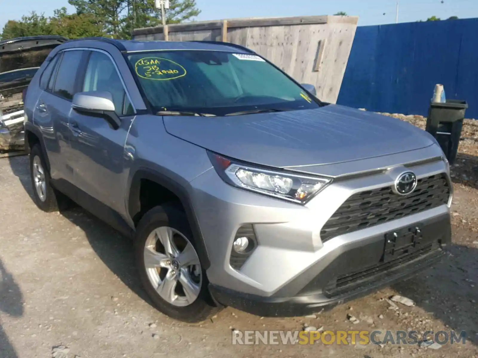 1 Photograph of a damaged car 2T3W1RFV7LC046909 TOYOTA RAV4 2020