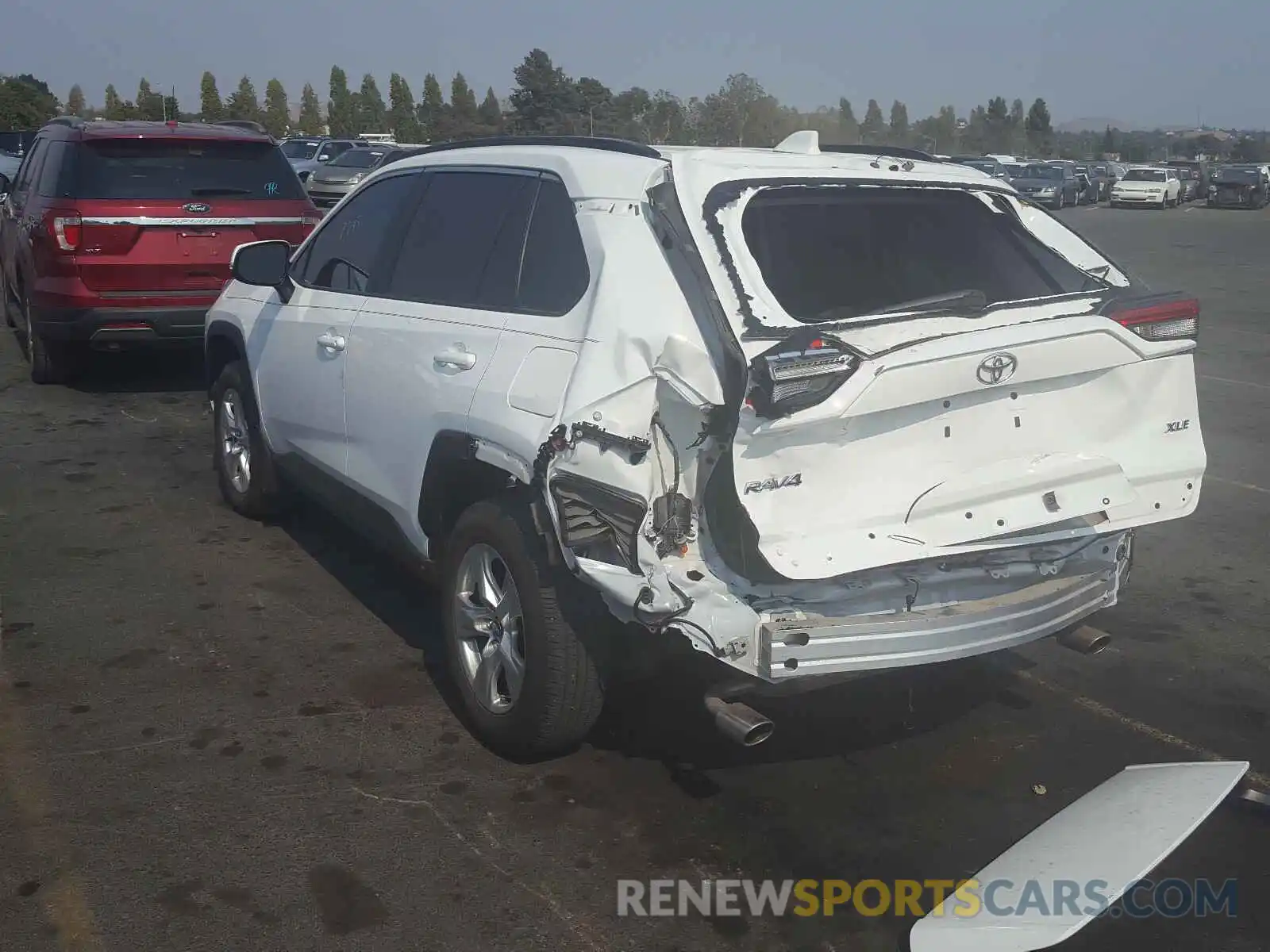 3 Photograph of a damaged car 2T3W1RFV7LC047249 TOYOTA RAV4 2020