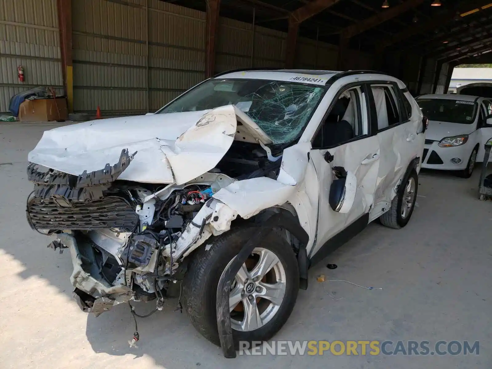 2 Photograph of a damaged car 2T3W1RFV7LC050913 TOYOTA RAV4 2020