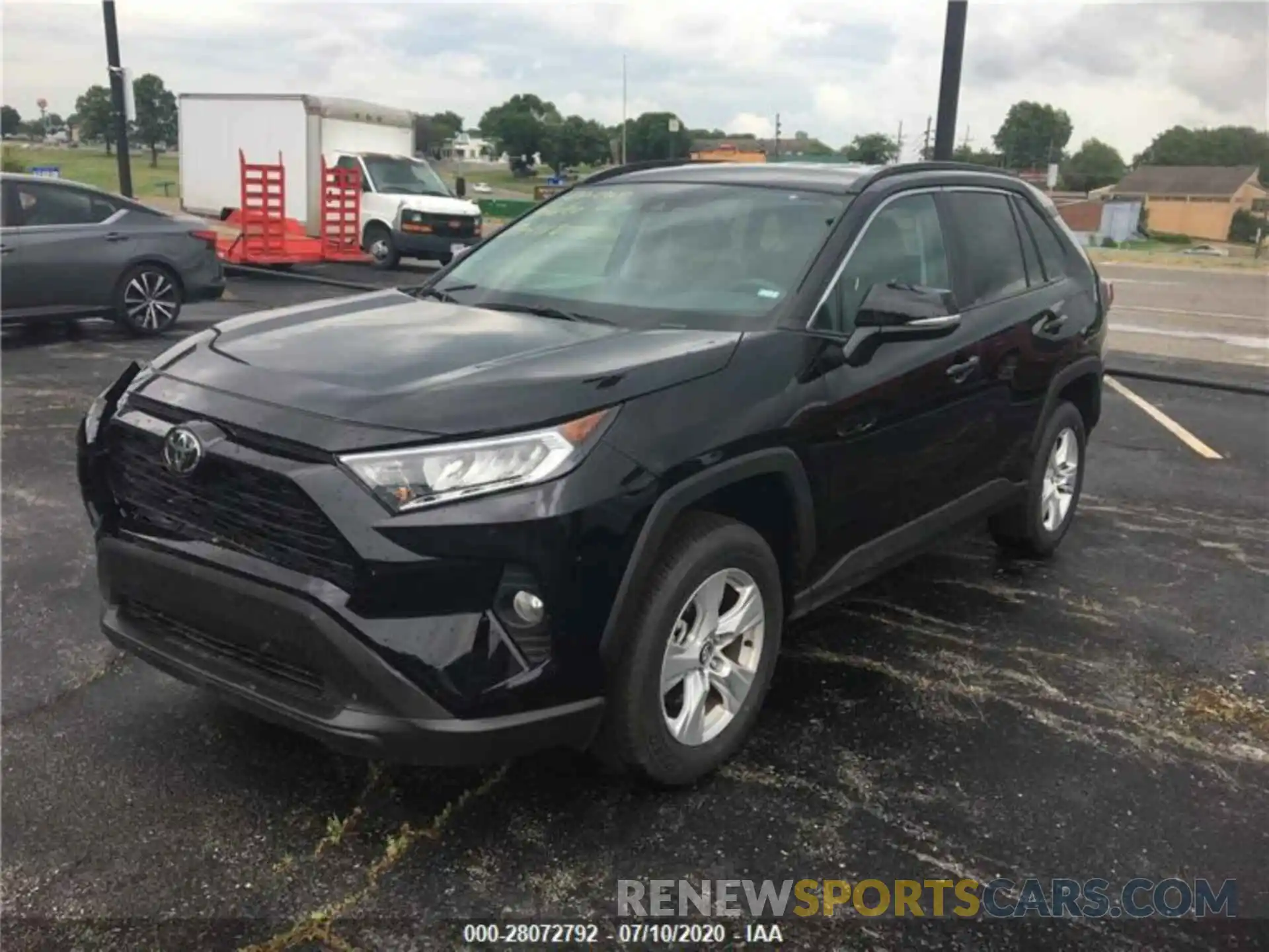 3 Photograph of a damaged car 2T3W1RFV7LC051320 TOYOTA RAV4 2020