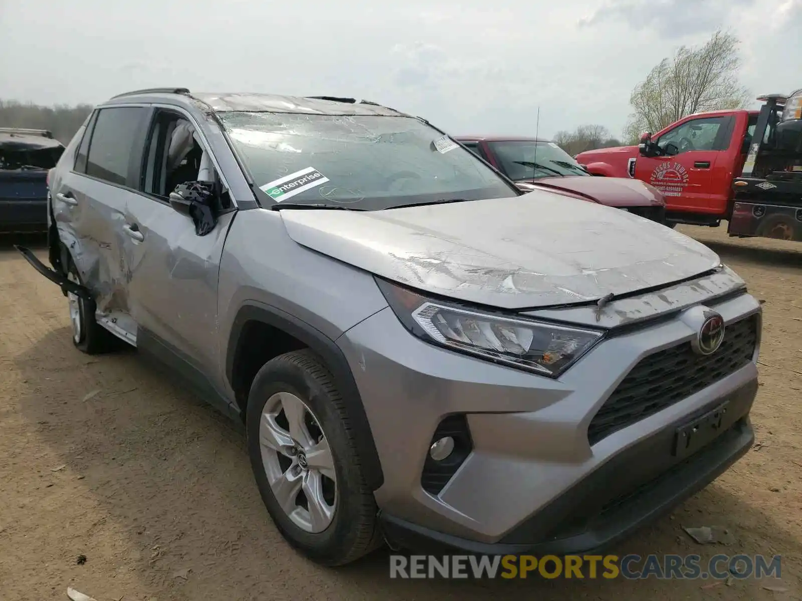 1 Photograph of a damaged car 2T3W1RFV7LC051642 TOYOTA RAV4 2020