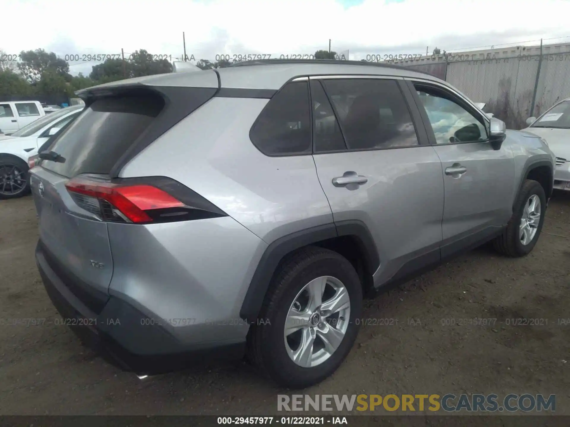 4 Photograph of a damaged car 2T3W1RFV7LC055996 TOYOTA RAV4 2020