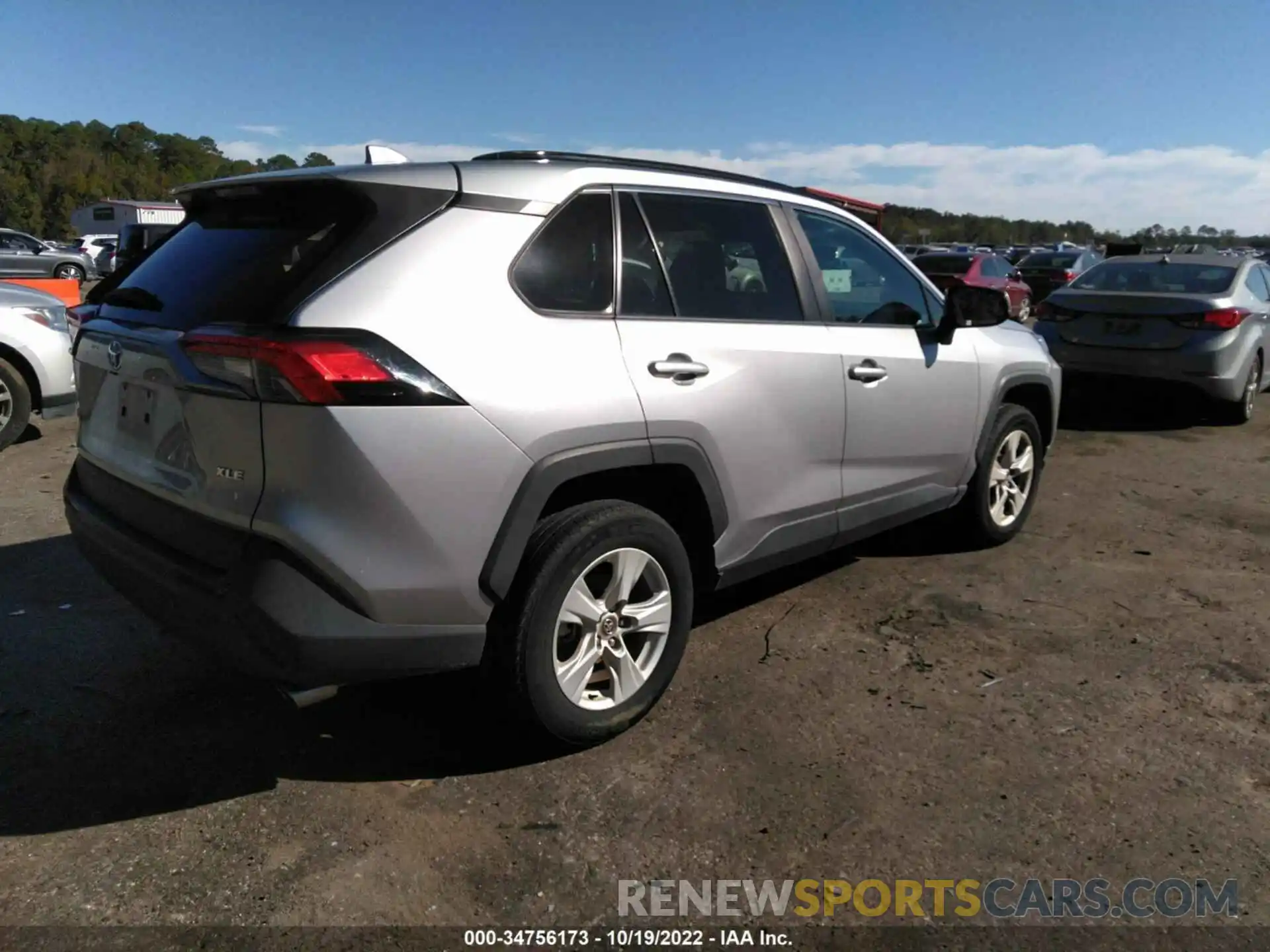 4 Photograph of a damaged car 2T3W1RFV7LC058865 TOYOTA RAV4 2020