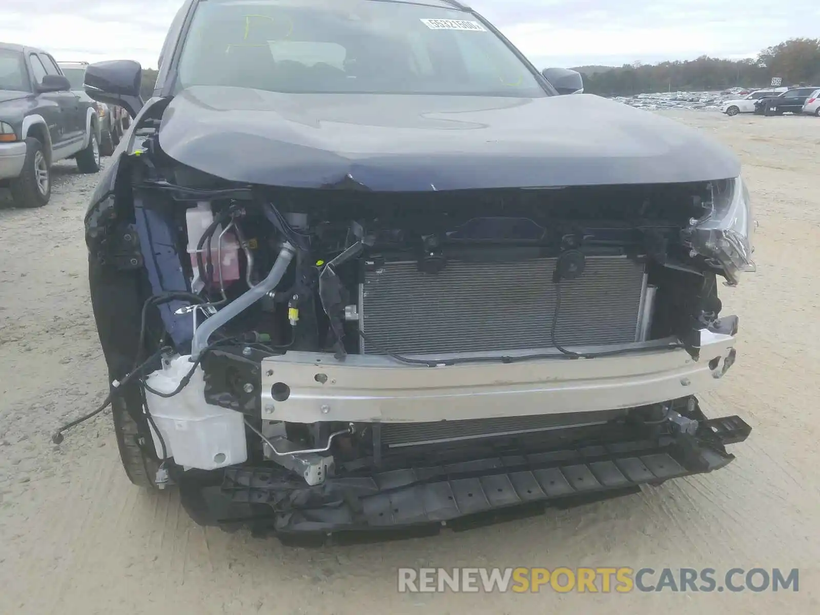 9 Photograph of a damaged car 2T3W1RFV7LC069025 TOYOTA RAV4 2020