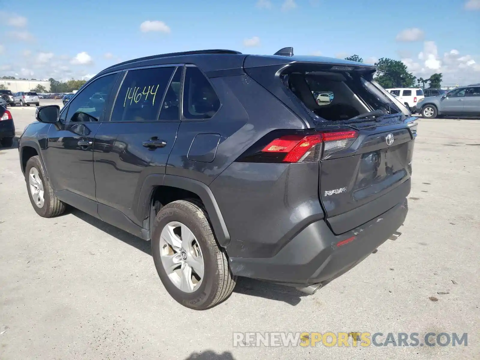 3 Photograph of a damaged car 2T3W1RFV7LC072085 TOYOTA RAV4 2020