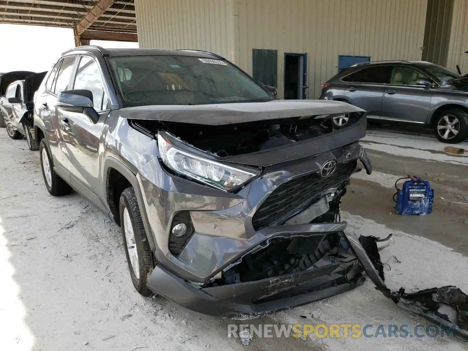 1 Photograph of a damaged car 2T3W1RFV7LW063465 TOYOTA RAV4 2020