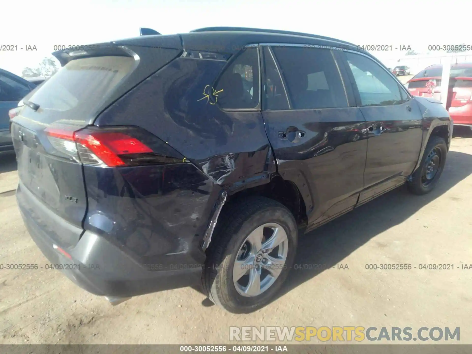 4 Photograph of a damaged car 2T3W1RFV7LW065362 TOYOTA RAV4 2020