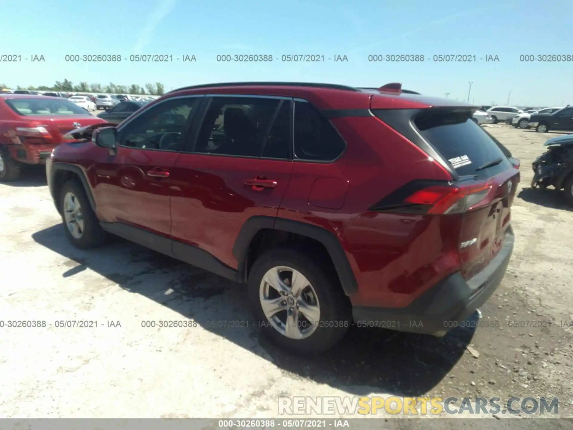 3 Photograph of a damaged car 2T3W1RFV7LW086583 TOYOTA RAV4 2020