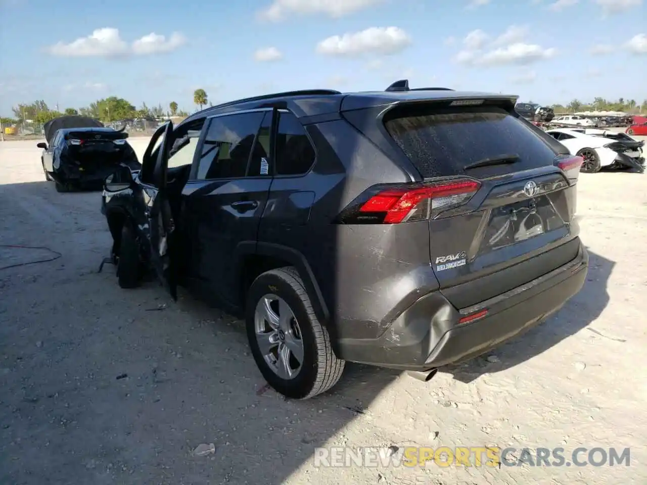 3 Photograph of a damaged car 2T3W1RFV7LW090696 TOYOTA RAV4 2020