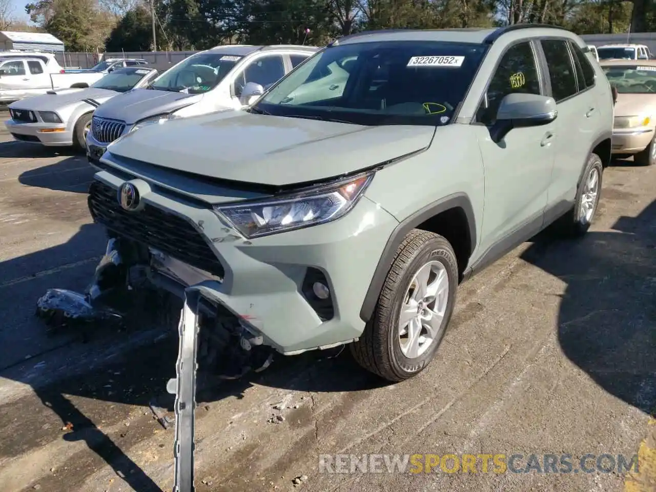 2 Photograph of a damaged car 2T3W1RFV7LW092366 TOYOTA RAV4 2020