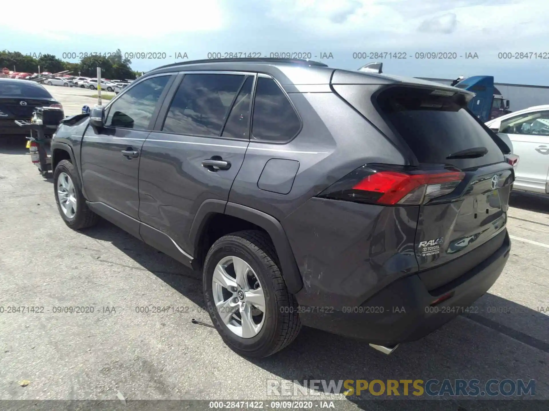 3 Photograph of a damaged car 2T3W1RFV7LW094005 TOYOTA RAV4 2020