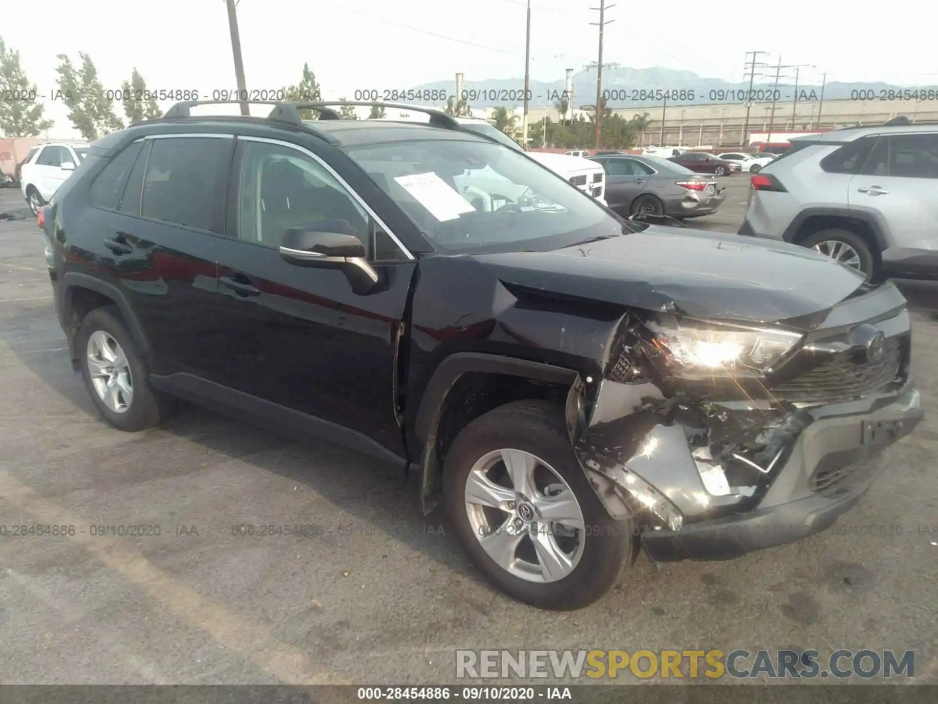 1 Photograph of a damaged car 2T3W1RFV8LC034526 TOYOTA RAV4 2020