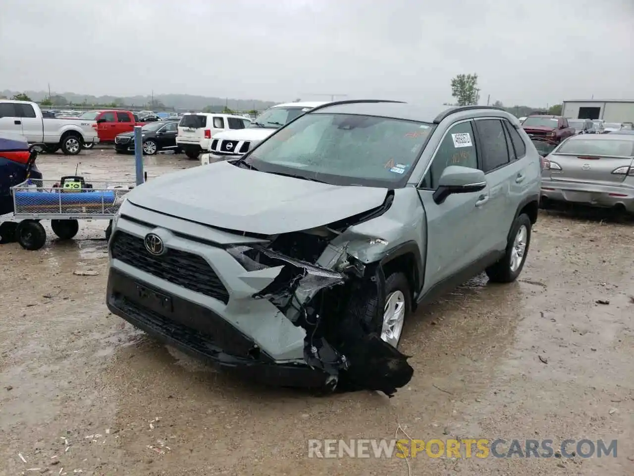 2 Photograph of a damaged car 2T3W1RFV8LC034624 TOYOTA RAV4 2020