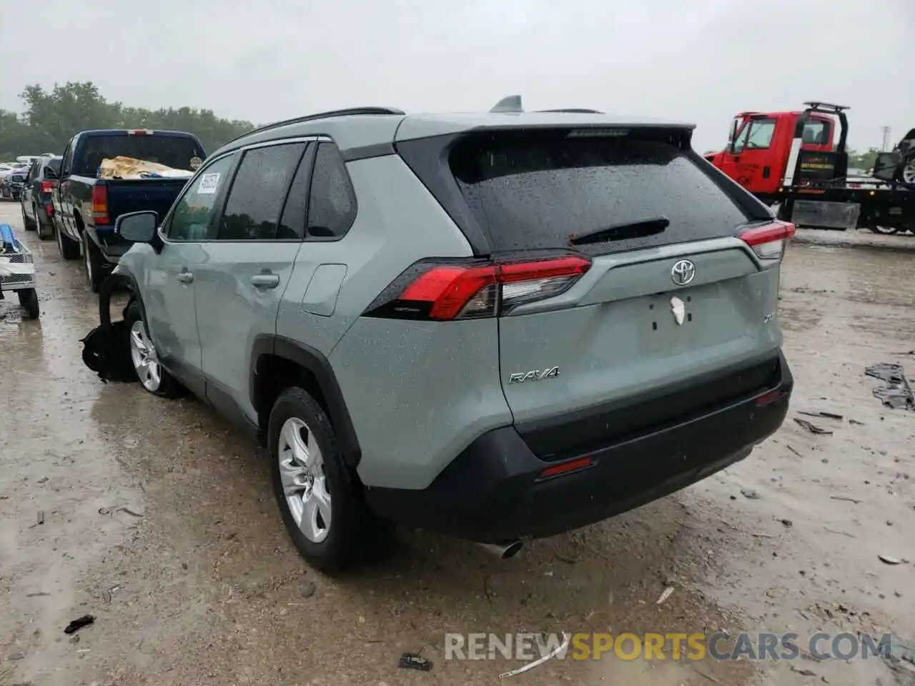 3 Photograph of a damaged car 2T3W1RFV8LC034624 TOYOTA RAV4 2020