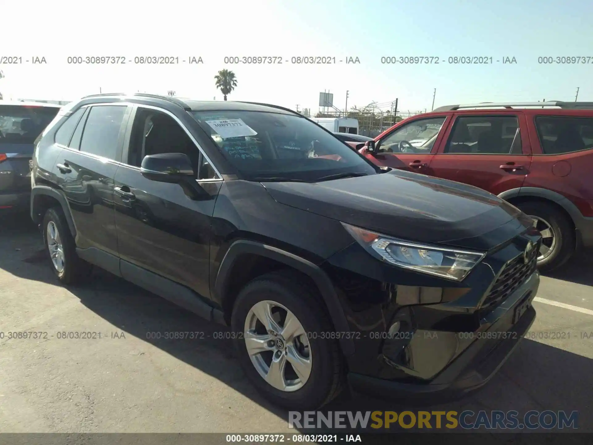 1 Photograph of a damaged car 2T3W1RFV8LC041024 TOYOTA RAV4 2020