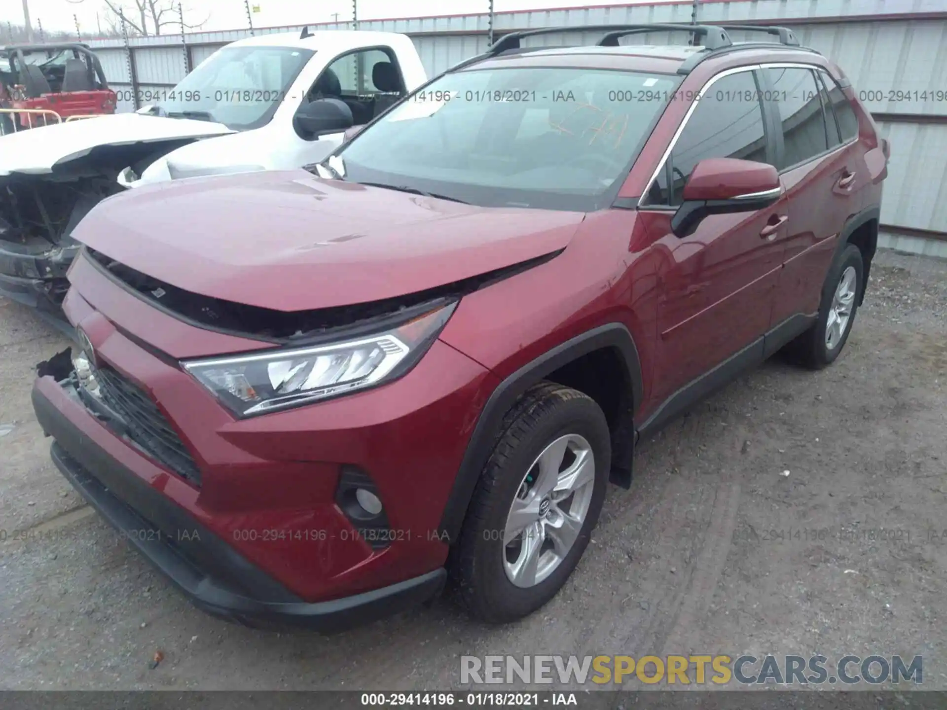 2 Photograph of a damaged car 2T3W1RFV8LC042092 TOYOTA RAV4 2020