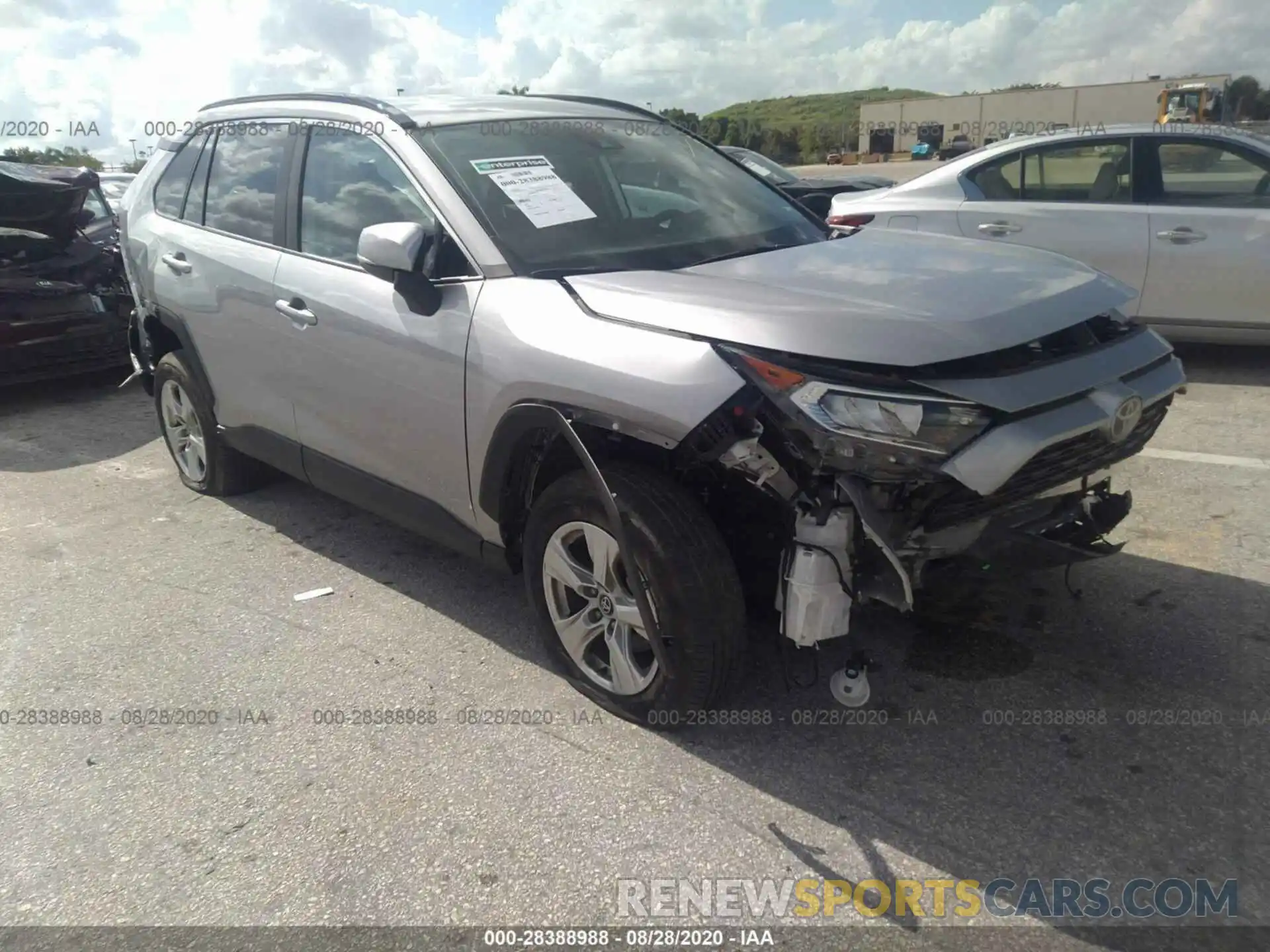 1 Photograph of a damaged car 2T3W1RFV8LC048314 TOYOTA RAV4 2020