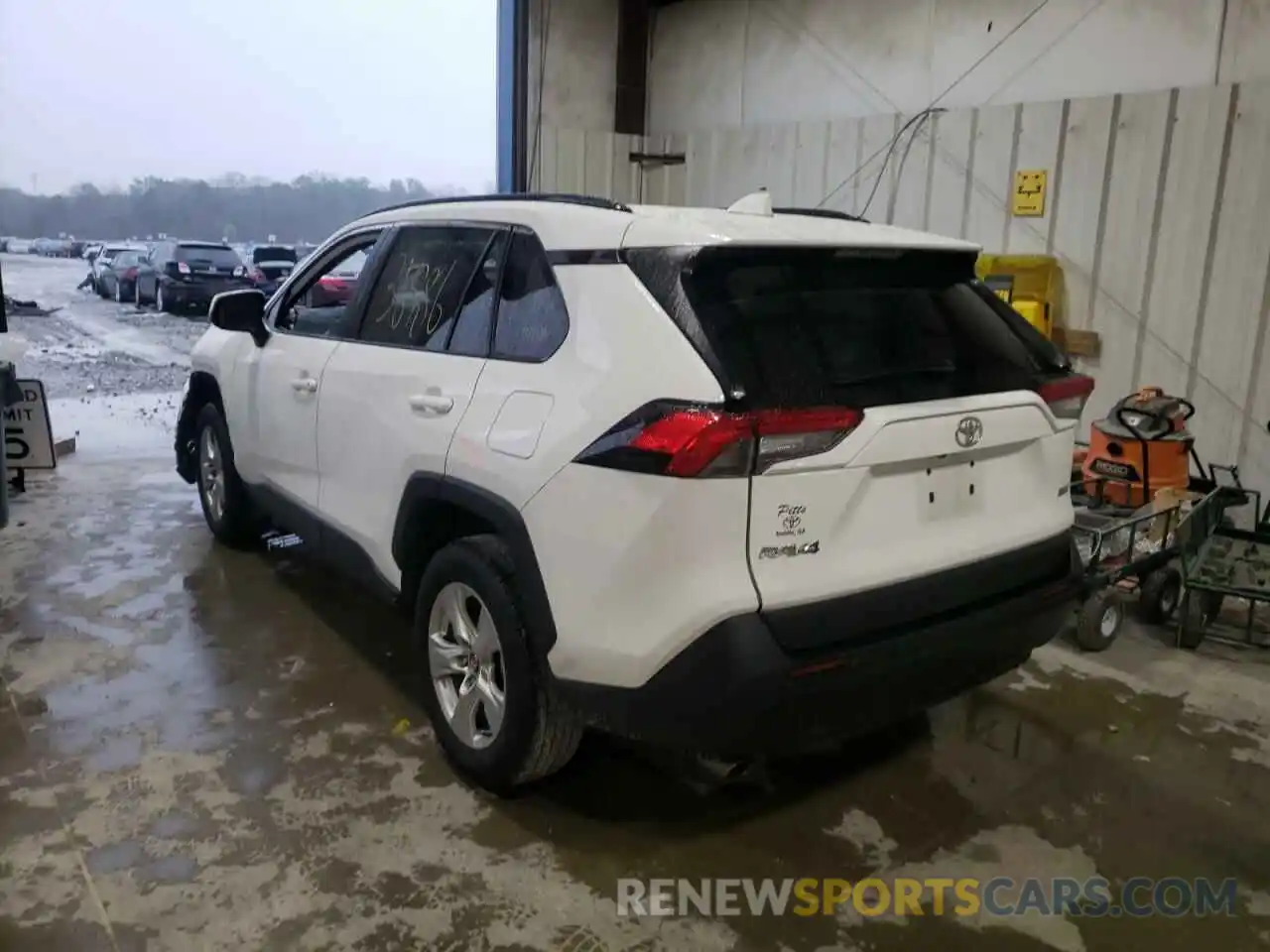 3 Photograph of a damaged car 2T3W1RFV8LC048569 TOYOTA RAV4 2020