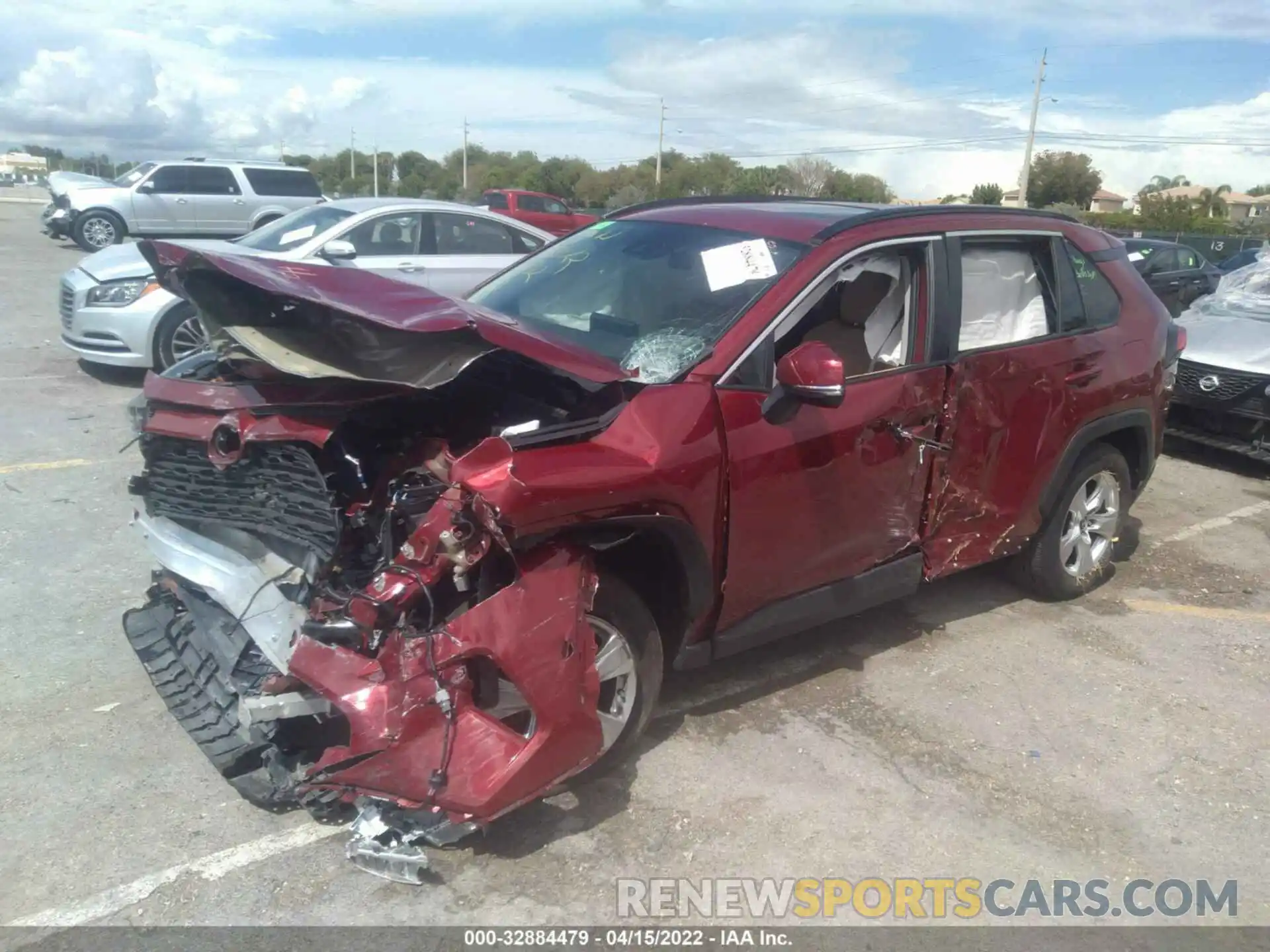 2 Photograph of a damaged car 2T3W1RFV8LC048782 TOYOTA RAV4 2020